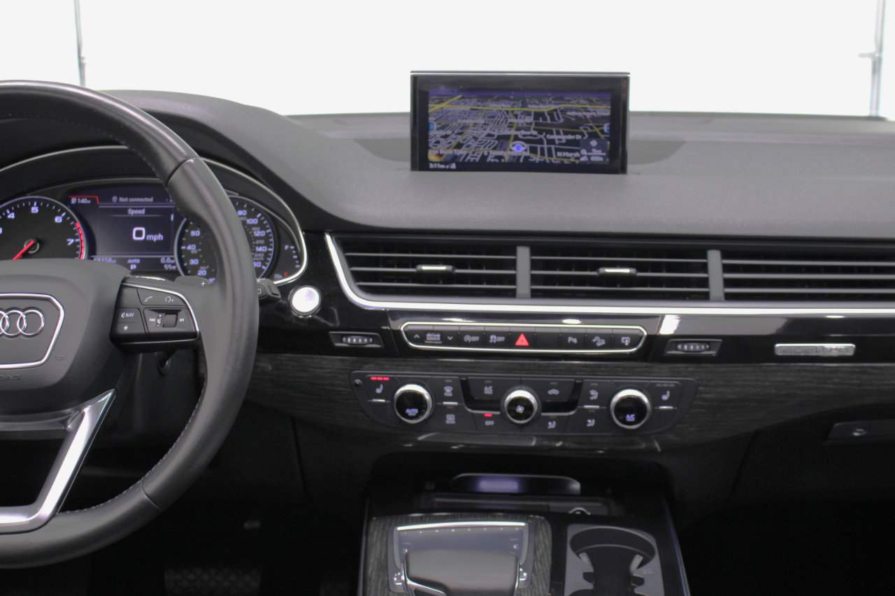 Used 2017 Audi Q7 3.0T Premium Plus image 54