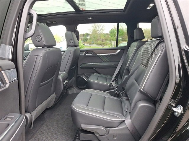 New 2025 GMC Acadia Denali w/ Super Cruise Package image 6