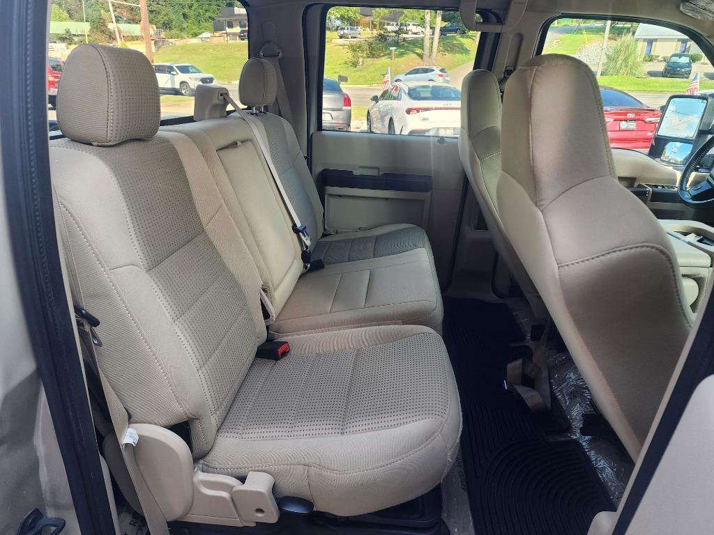 Used 2010 Ford F250 XLT image 9