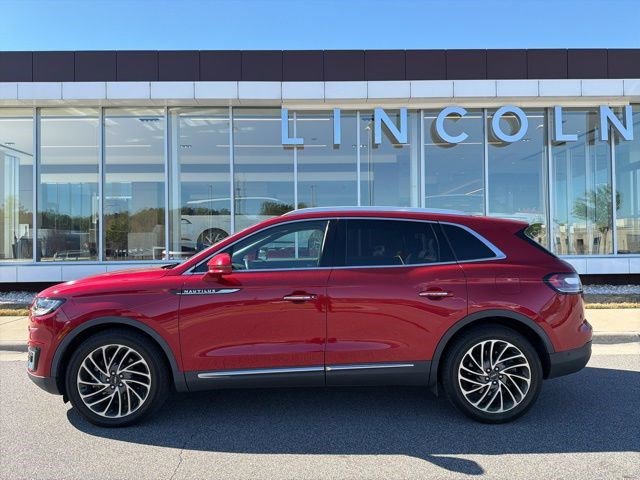 Used 2020 Lincoln Nautilus Reserve w/ Equipment Group 201A image 2