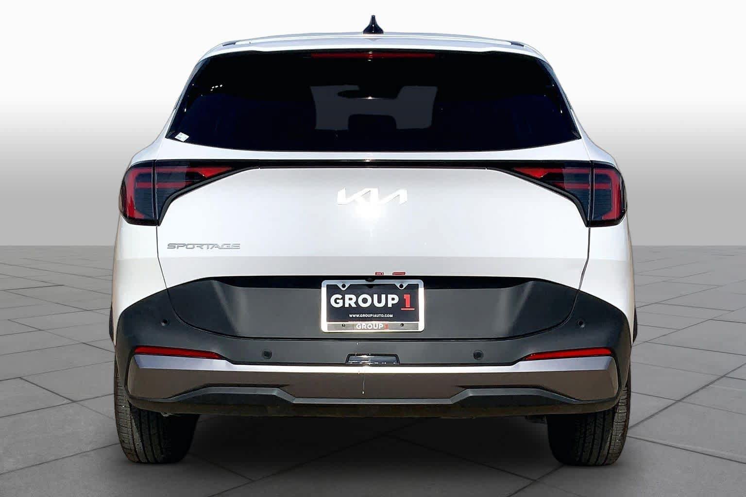 Certified 2026 Kia Sportage LX w/ LX Convenience Package FWD image 5