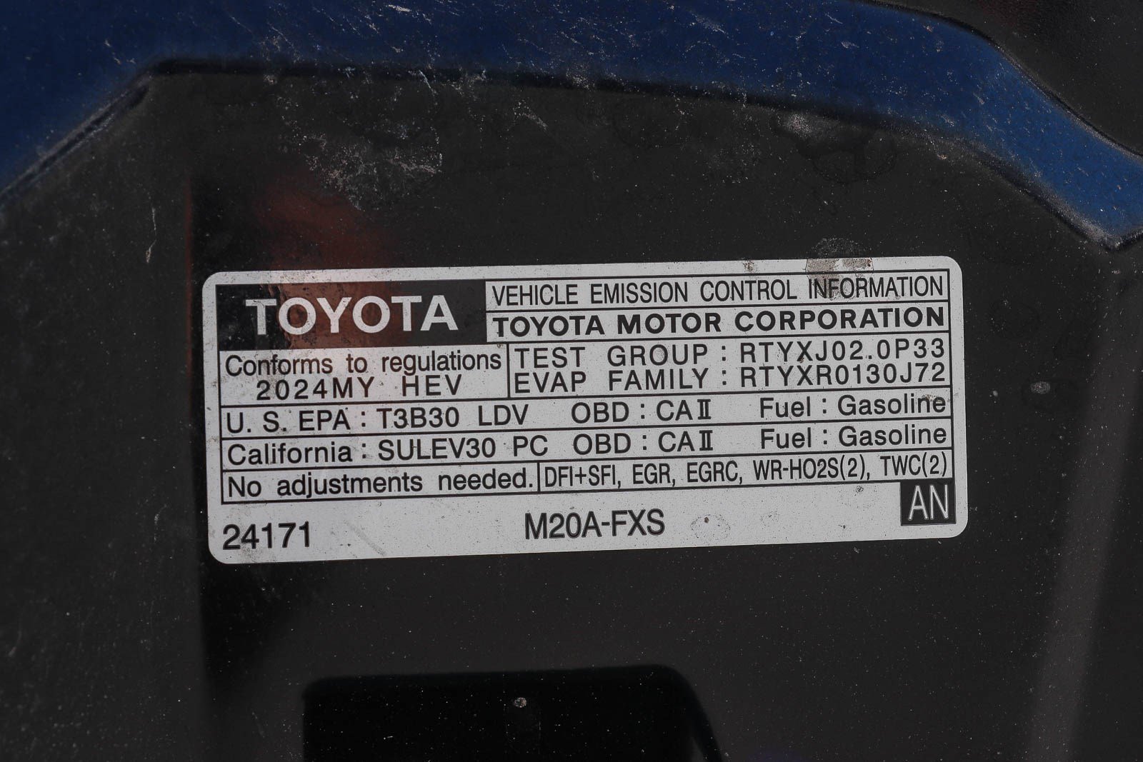 Certified 2024 Toyota Prius XLE FWD image 28