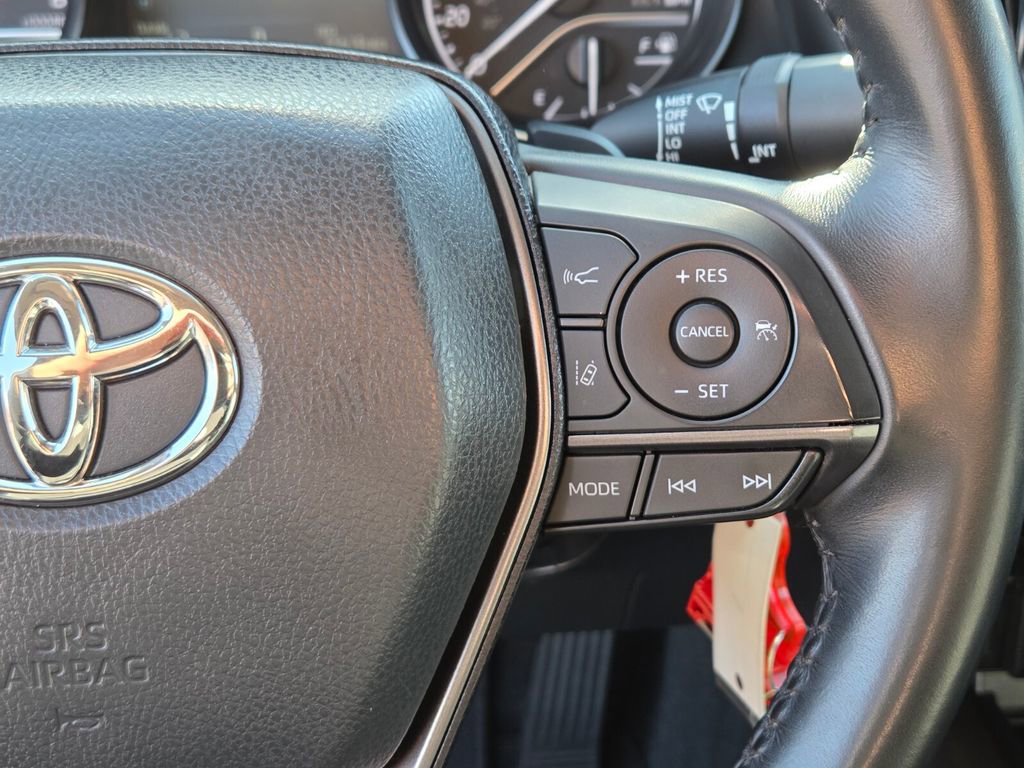 Used 2023 Toyota Camry SE AWD/4WD image 26