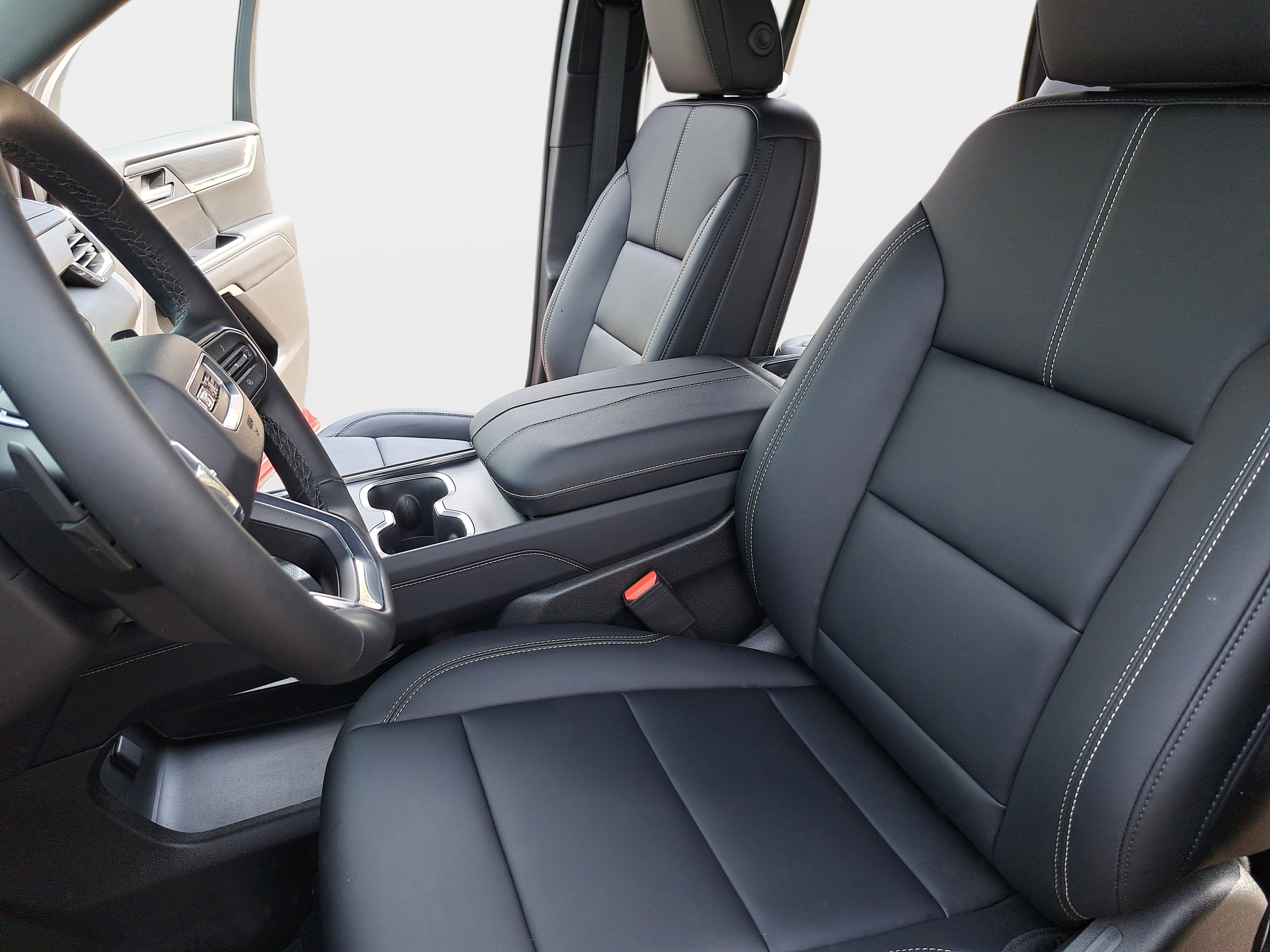 Used 2026 GMC Acadia Elevation w/ Elevation Premium Package image 17