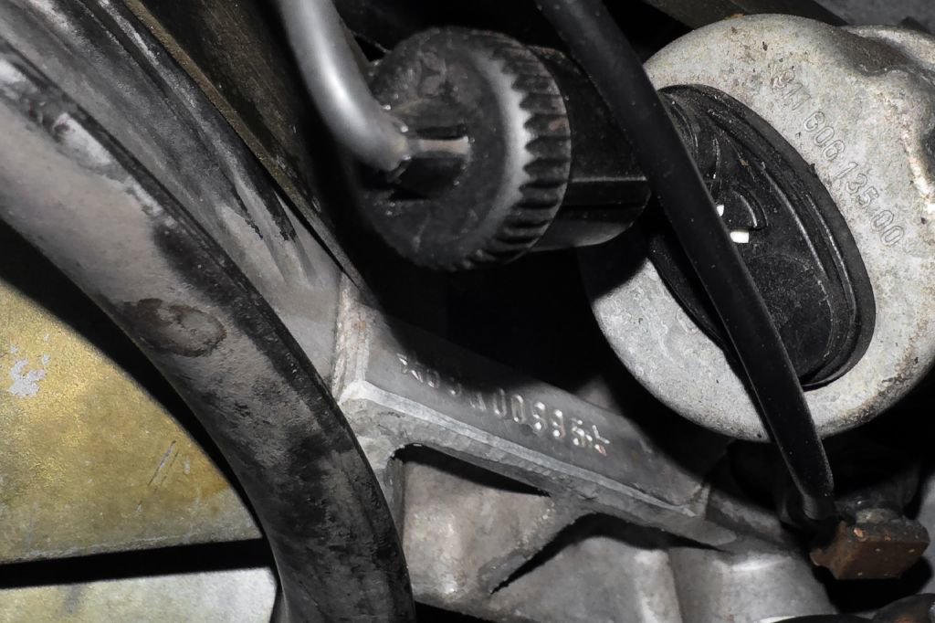 Used 1989 Porsche 911 Turbo image 28