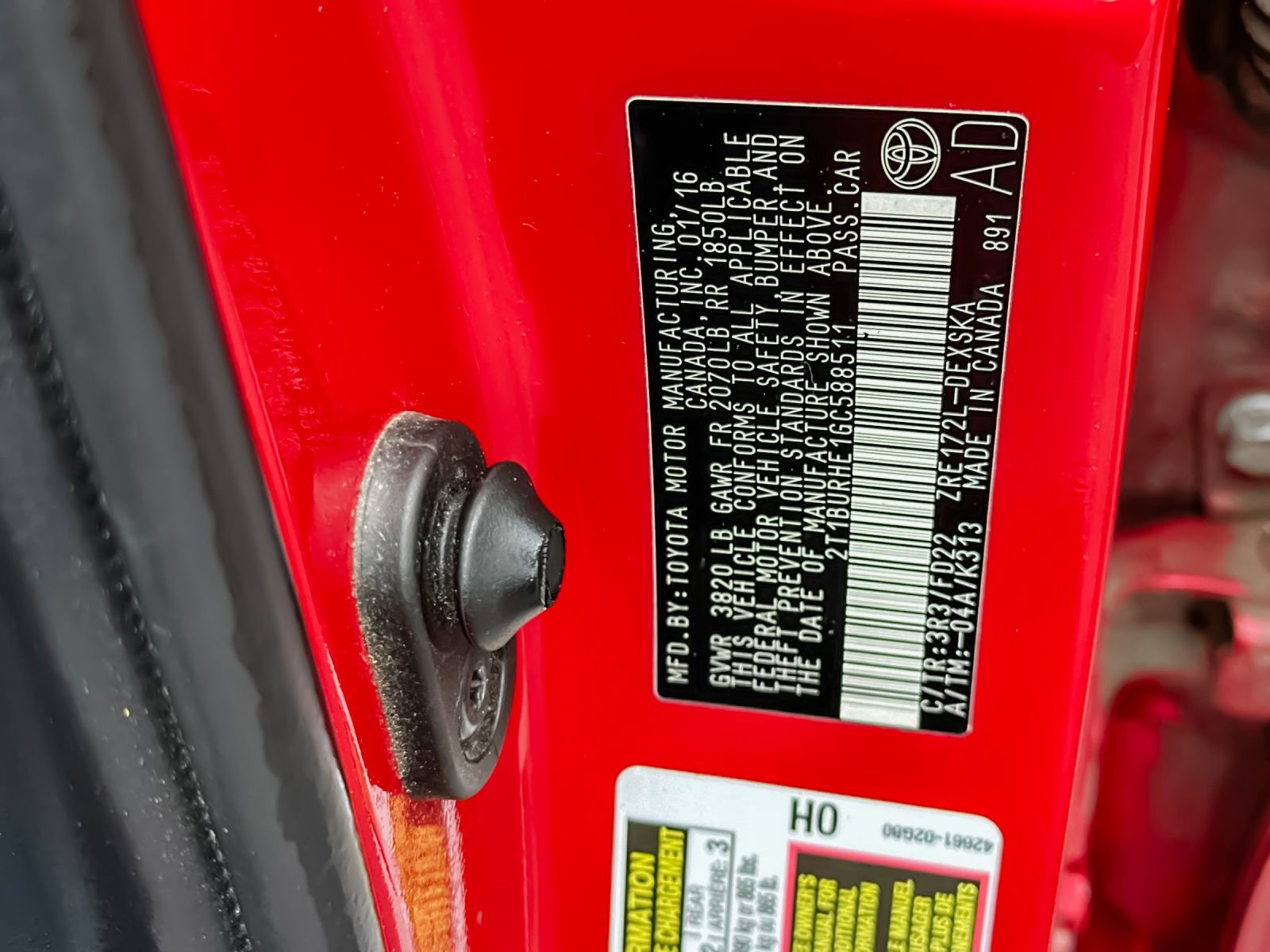 Used 2016 Toyota Corolla S FWD image 25