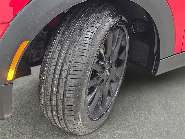 Used 2021 MINI Cooper 4-Door Hardtop w/ 6.5" Touchscreen Package image 31