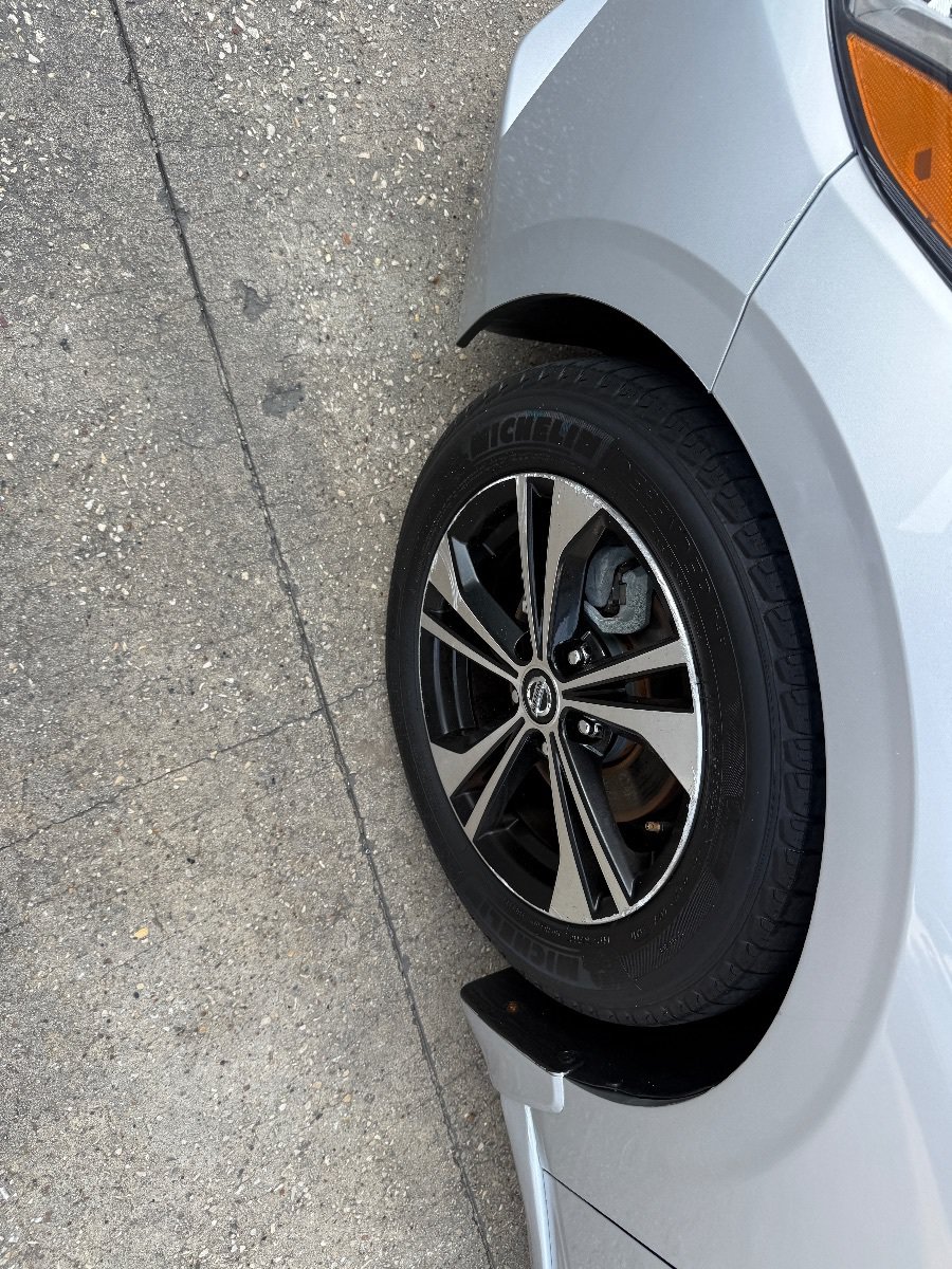 Used 2020 Nissan Sentra SV w/ Trunk Package FWD image 9