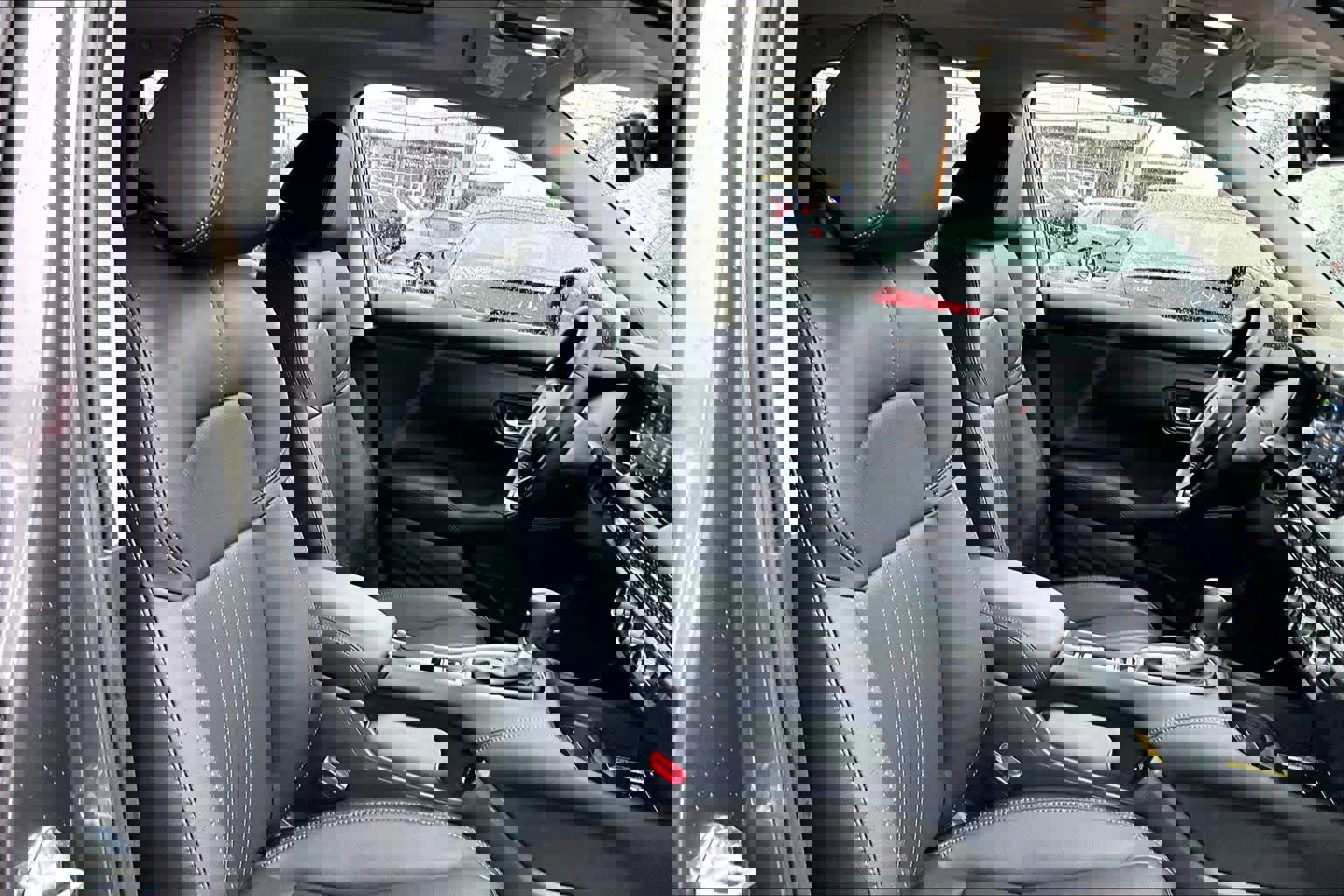 Used 2025 Honda HR-V EX-L image 9