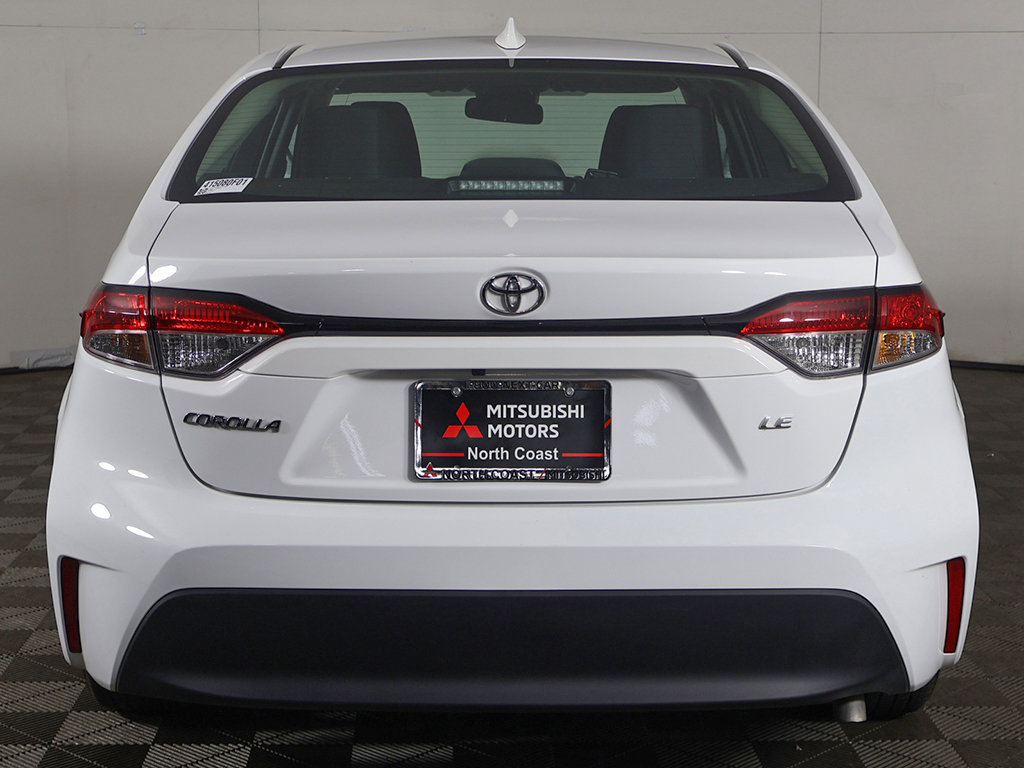 Used 2026 Toyota Corolla LE FWD image 11