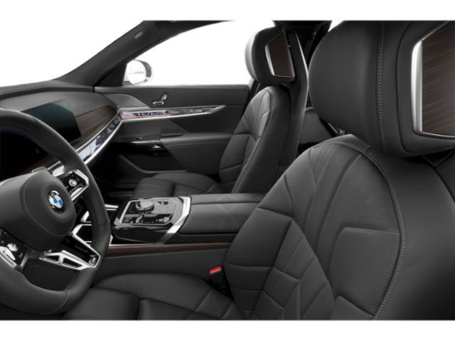 Used 2024 BMW 760i xDrive image 12