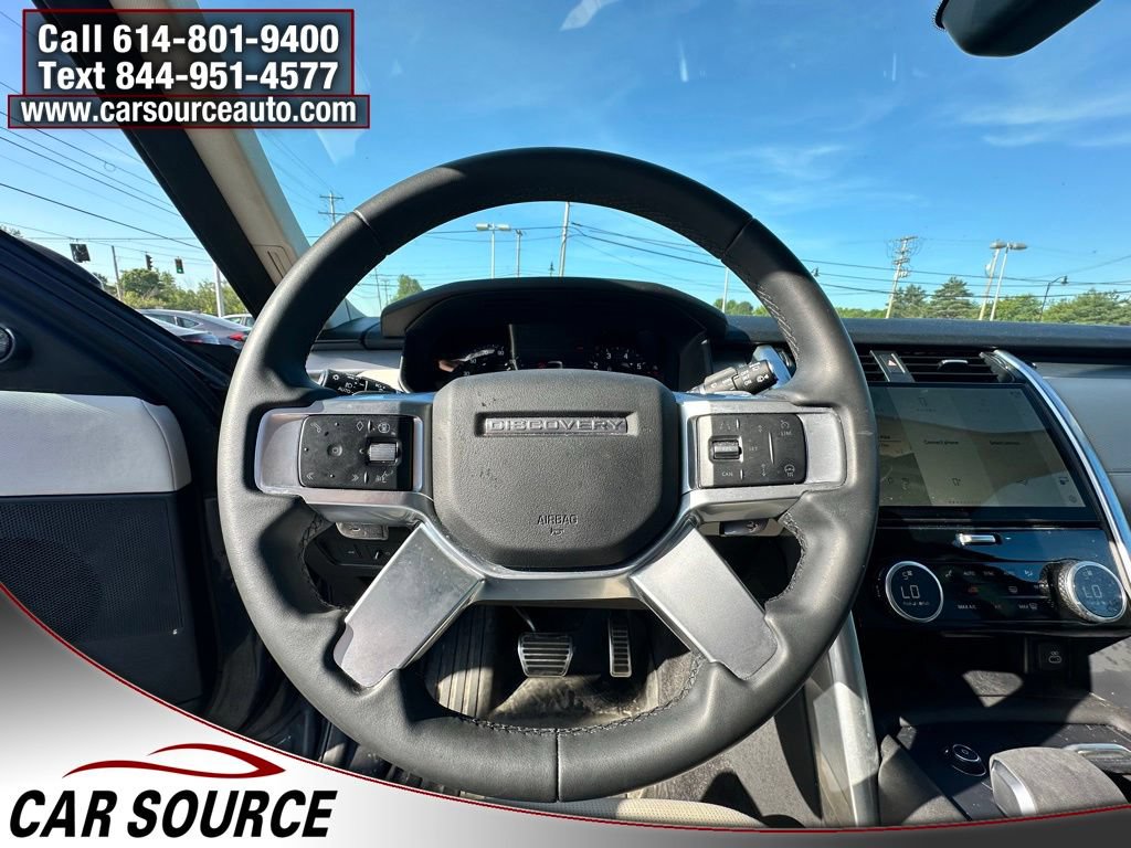 Used 2025 Land Rover Discovery Dynamic SE AWD/4WD image 10