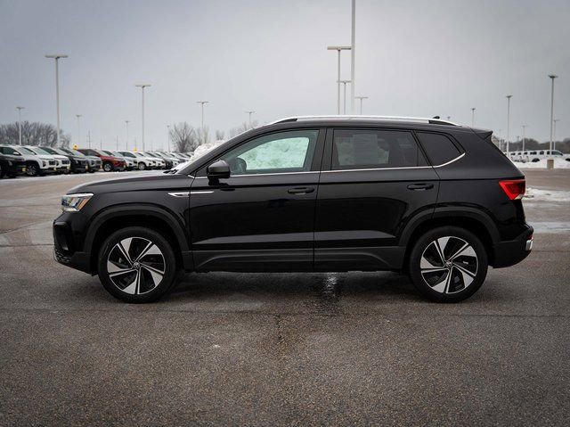 Used 2023 Volkswagen Taos SE image 10