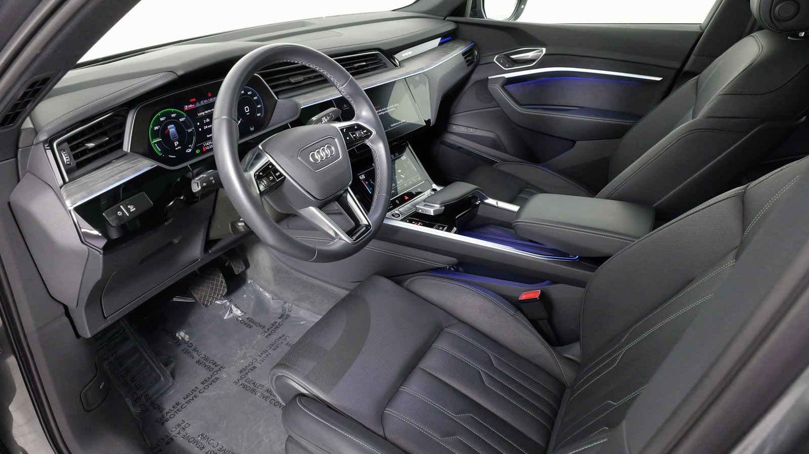 Used 2023 Audi e-tron Prestige w/ Prestige Package image 31