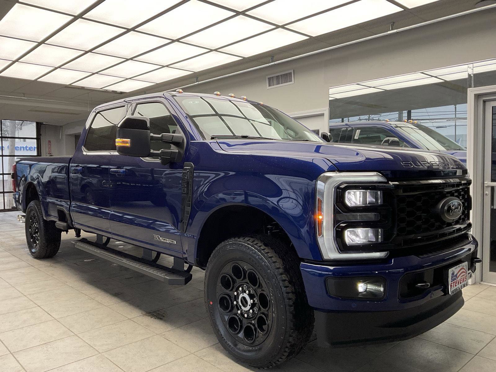 New 2026 Ford F350 Lariat w/ Black Appearance Package AWD/4WD image 1