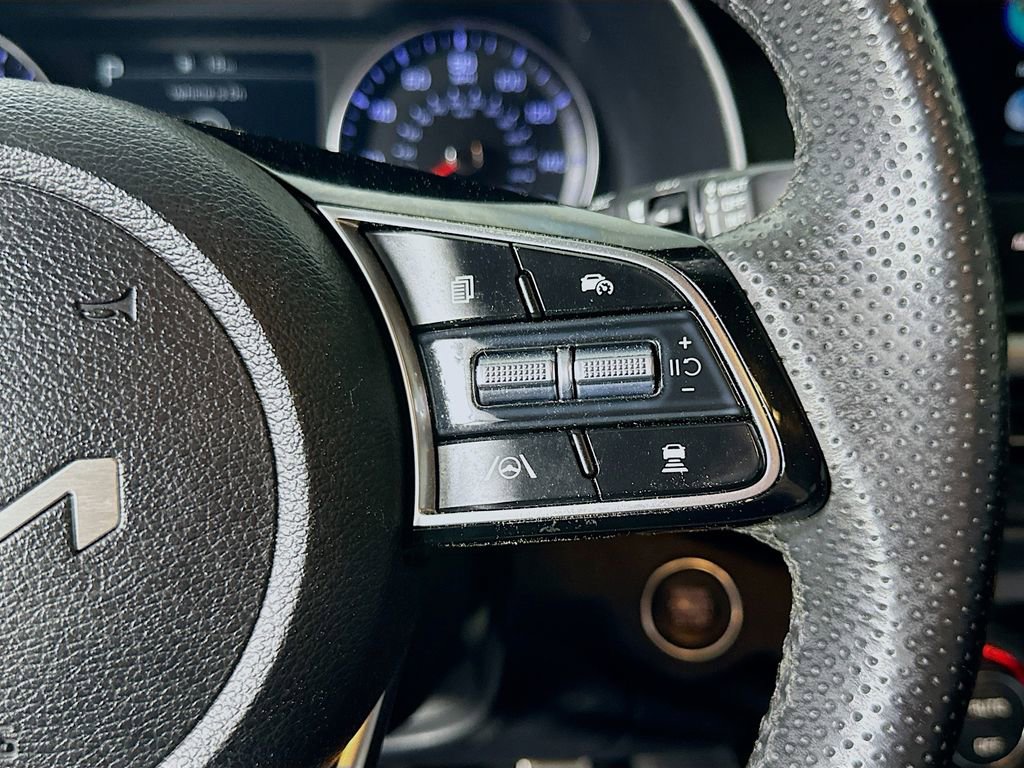 Used 2024 Kia Forte GT-Line image 22