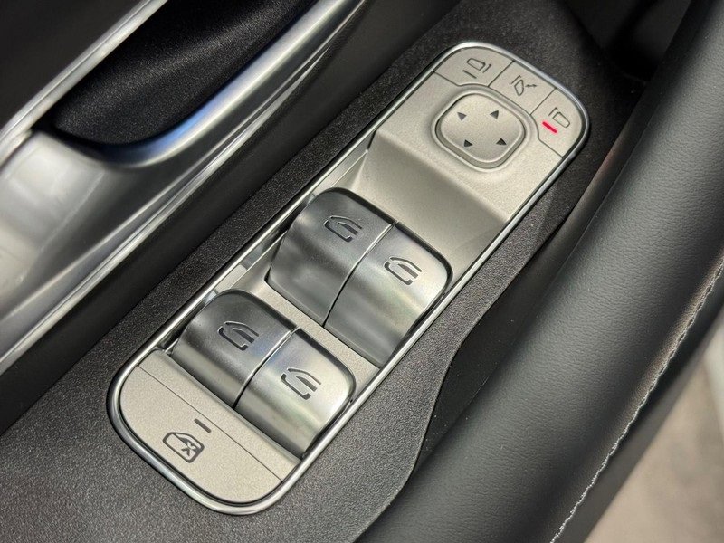 New 2026 Mercedes-Benz GLE 450 4MATIC Coupe image 16