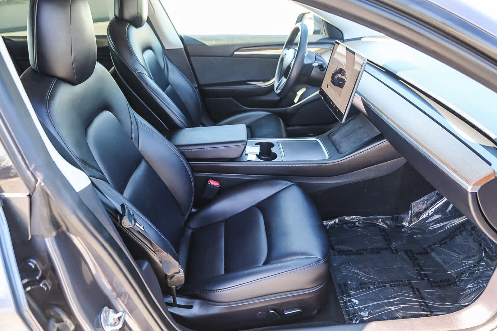 Used 2023 Tesla Model 3 Standard Range RWD image 16