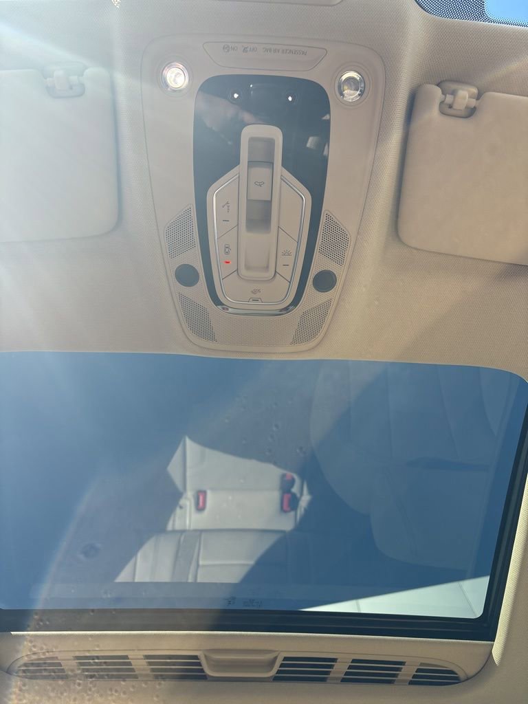 Used 2023 Audi A4 2.0T Premium image 19