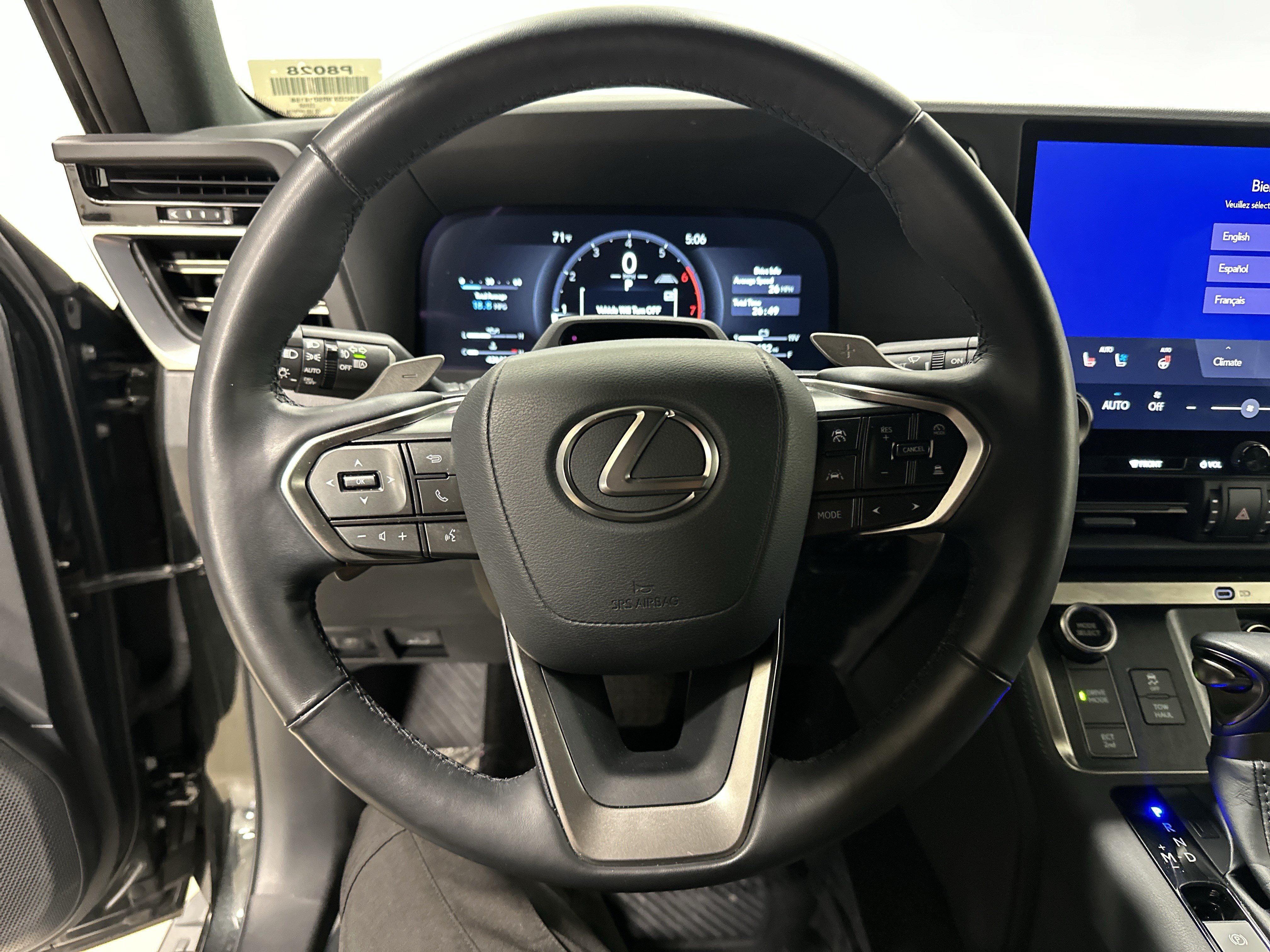 Certified 2024 Lexus GX 550 w/ Accessory Package (2T) AWD/4WD image 18