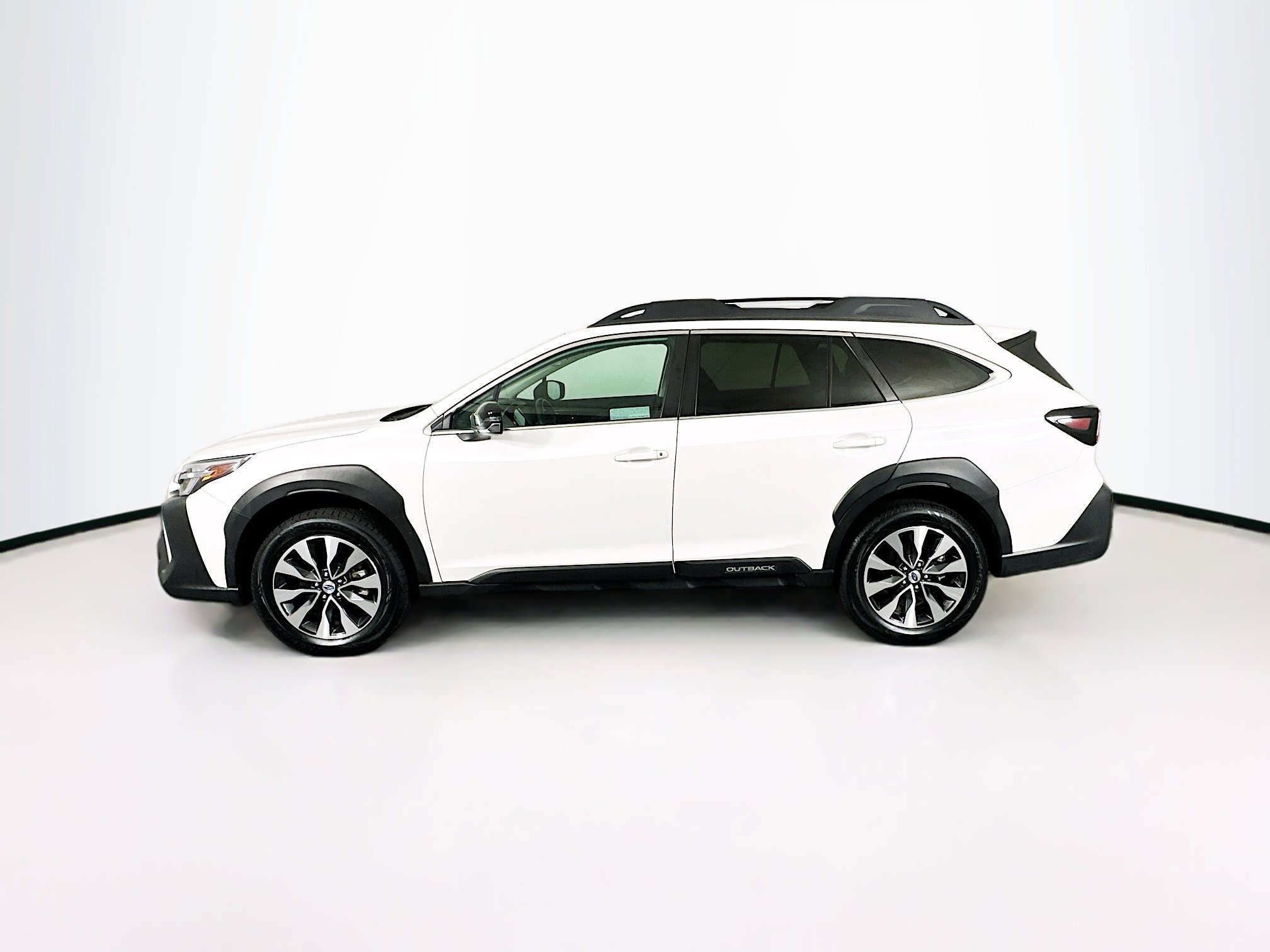 Used 2024 Subaru Outback Limited image 4