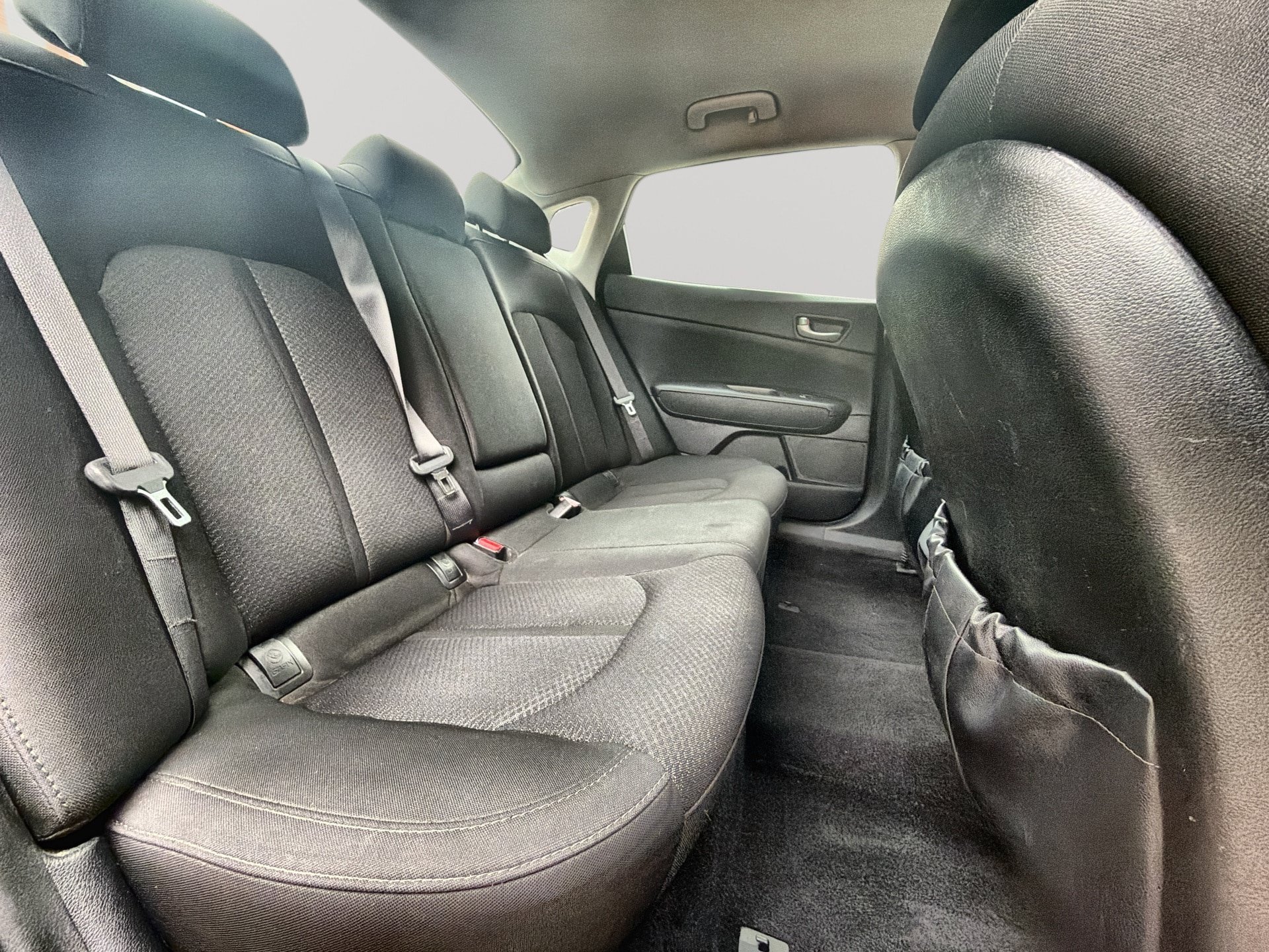 Used 2017 Kia Optima LX FWD image 26