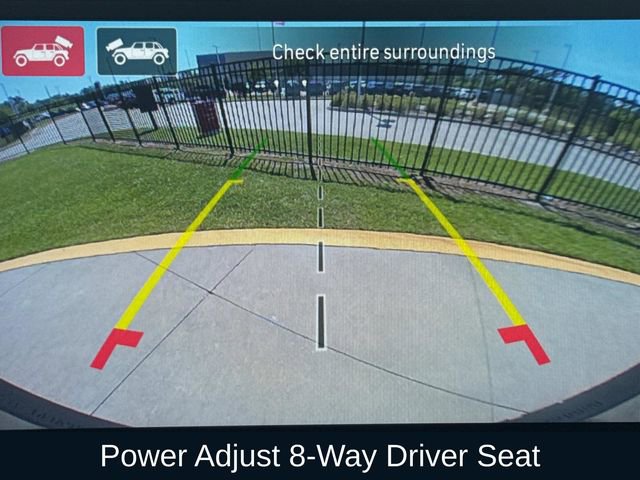 Used 2024 Jeep Wrangler Unlimited Sahara w/ Technology Group AWD/4WD image 33