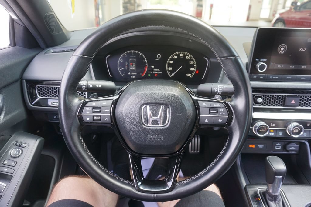 Used 2024 Honda Civic Sport image 3