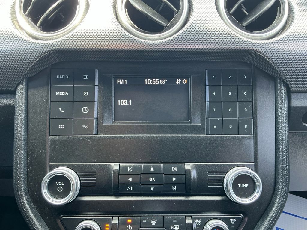 Used 2021 Ford Mustang GT RWD image 26