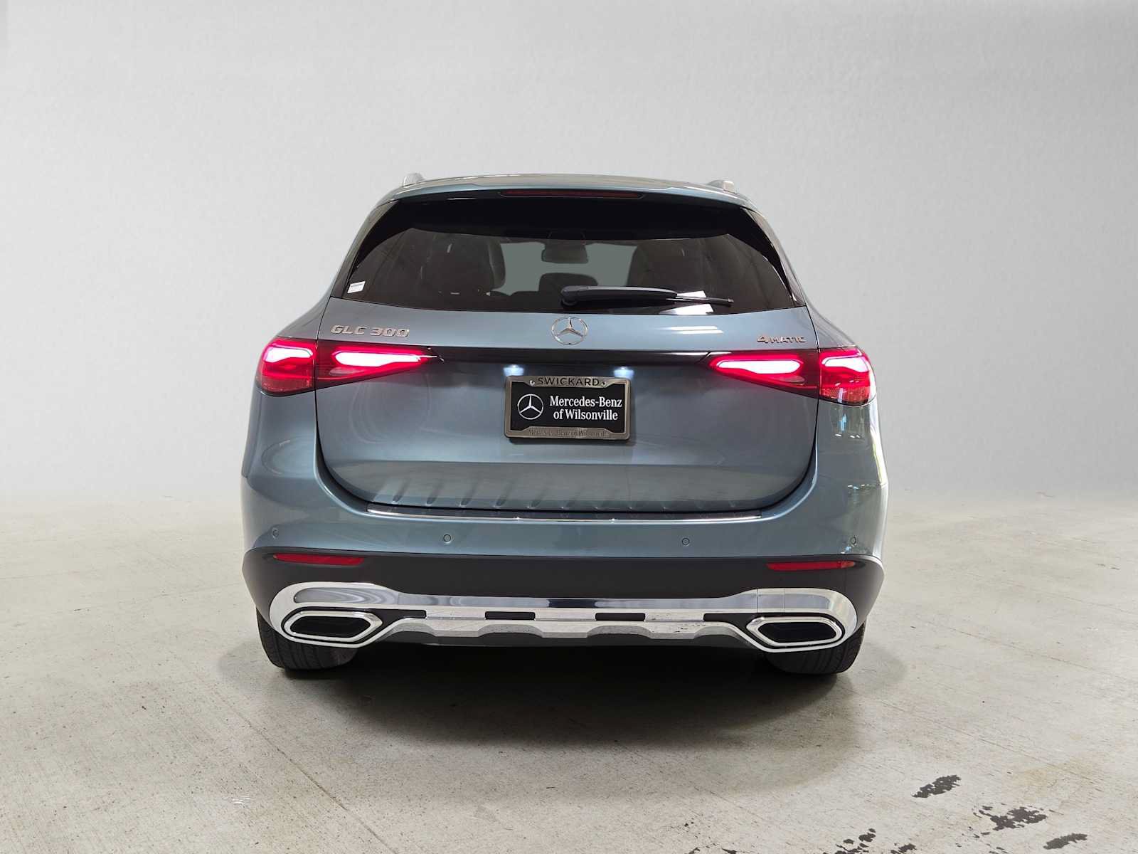 Certified 2026 Mercedes-Benz GLC 300 4MATIC image 4