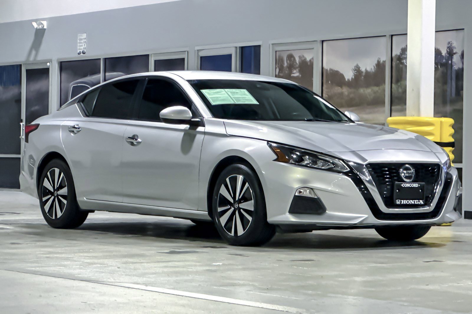 Used 2021 Nissan Altima 2.5 SV FWD image 6