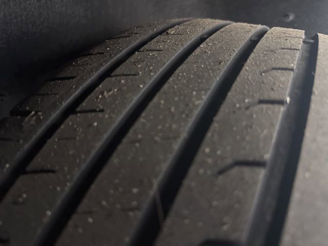 Used 2022 Chevrolet Equinox RS w/ RS Leather Package image 35