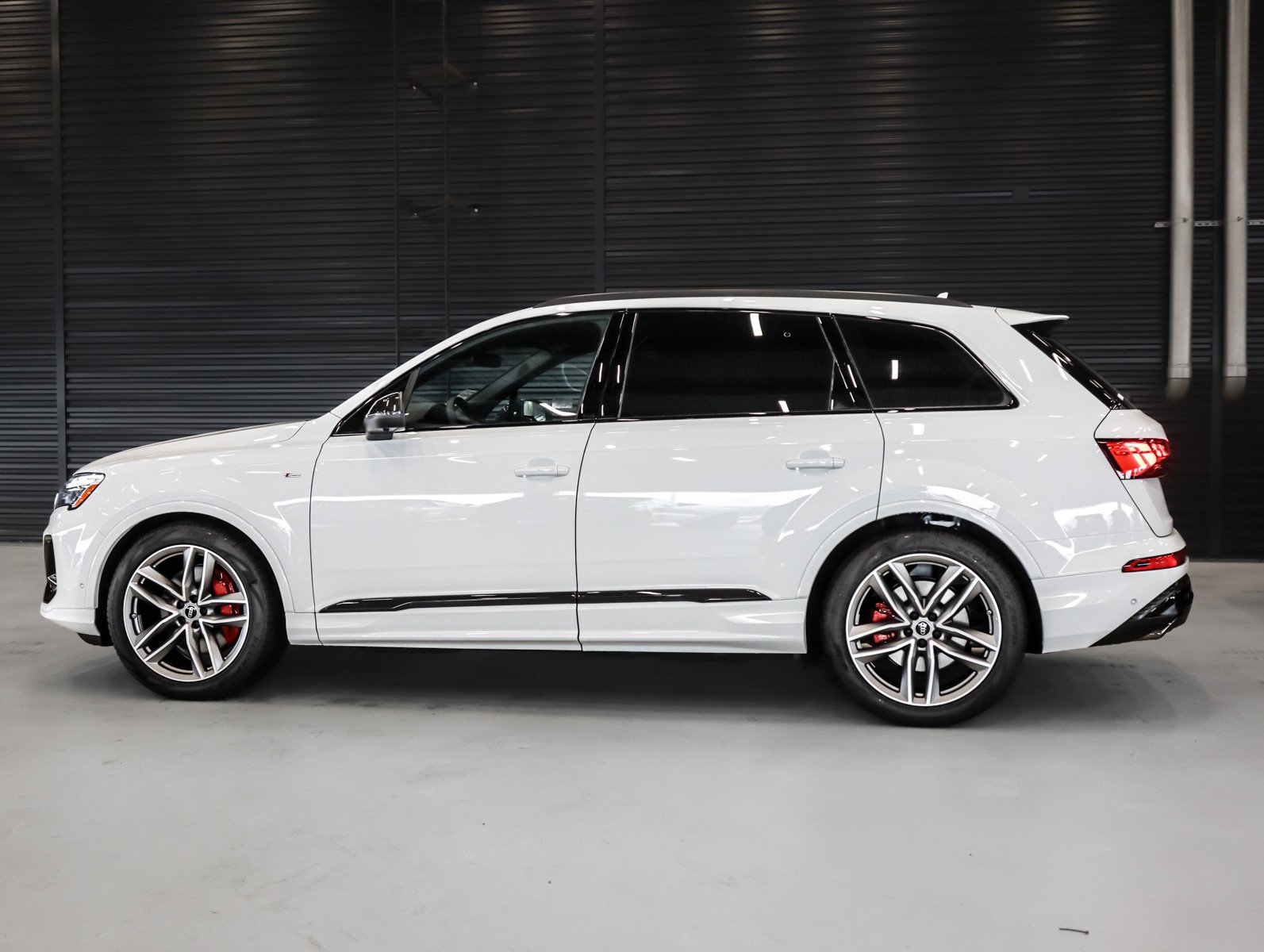 New 2026 Audi Q7 3.0T Prestige image 14