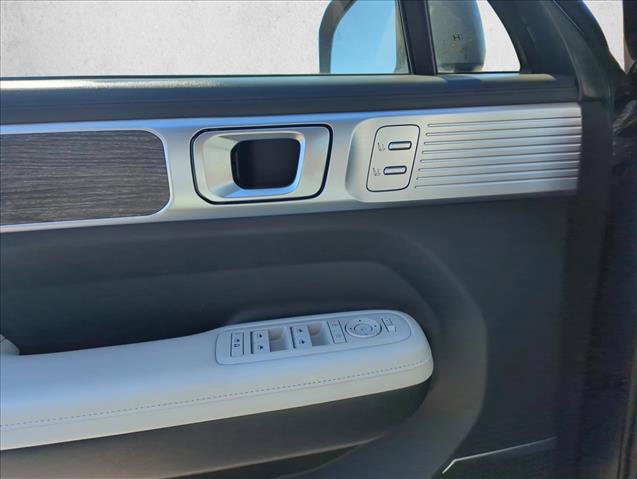 Used 2024 Hyundai Santa Fe Limited image 28