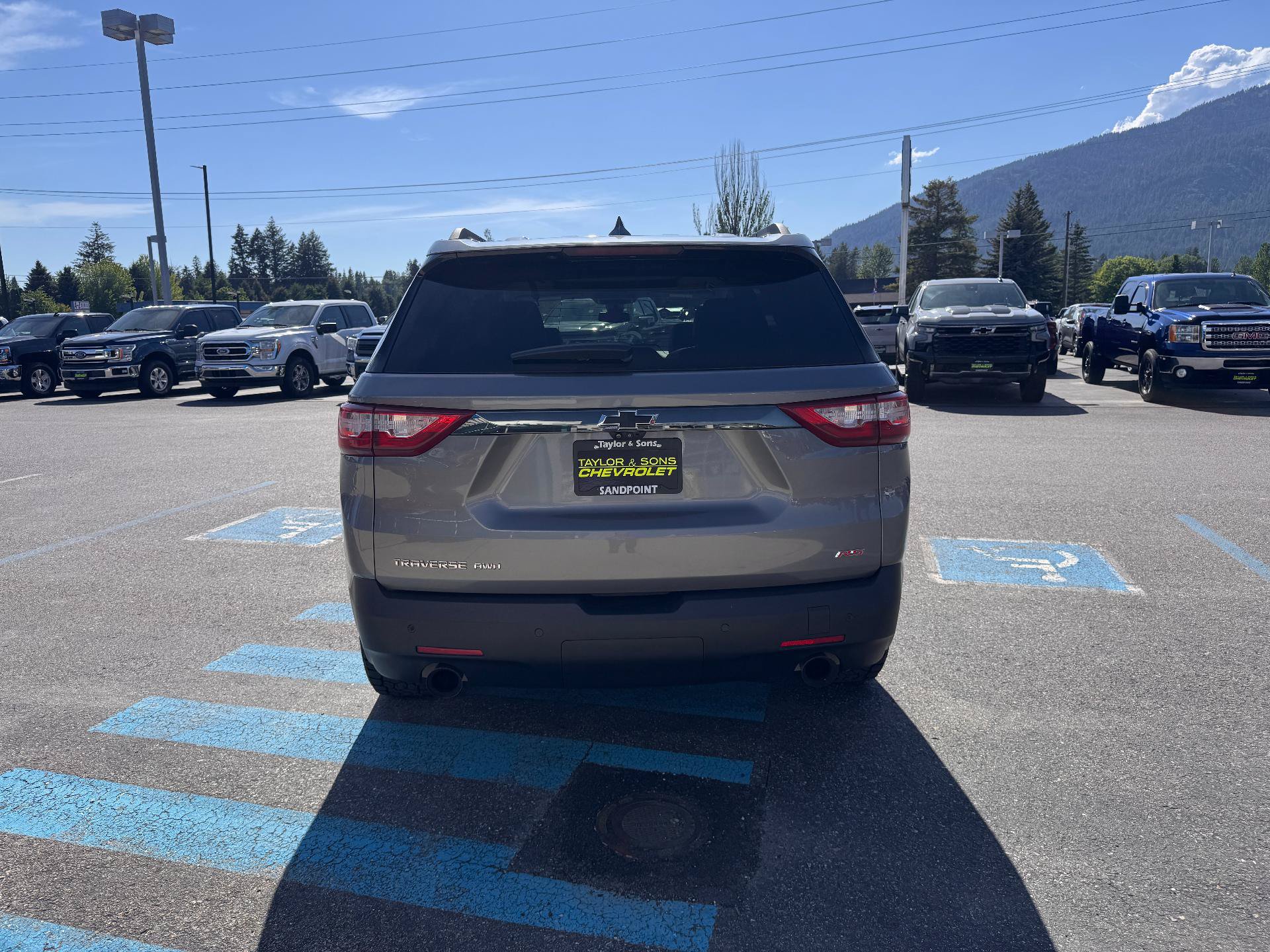 Used 2020 Chevrolet Traverse RS AWD/4WD image 6