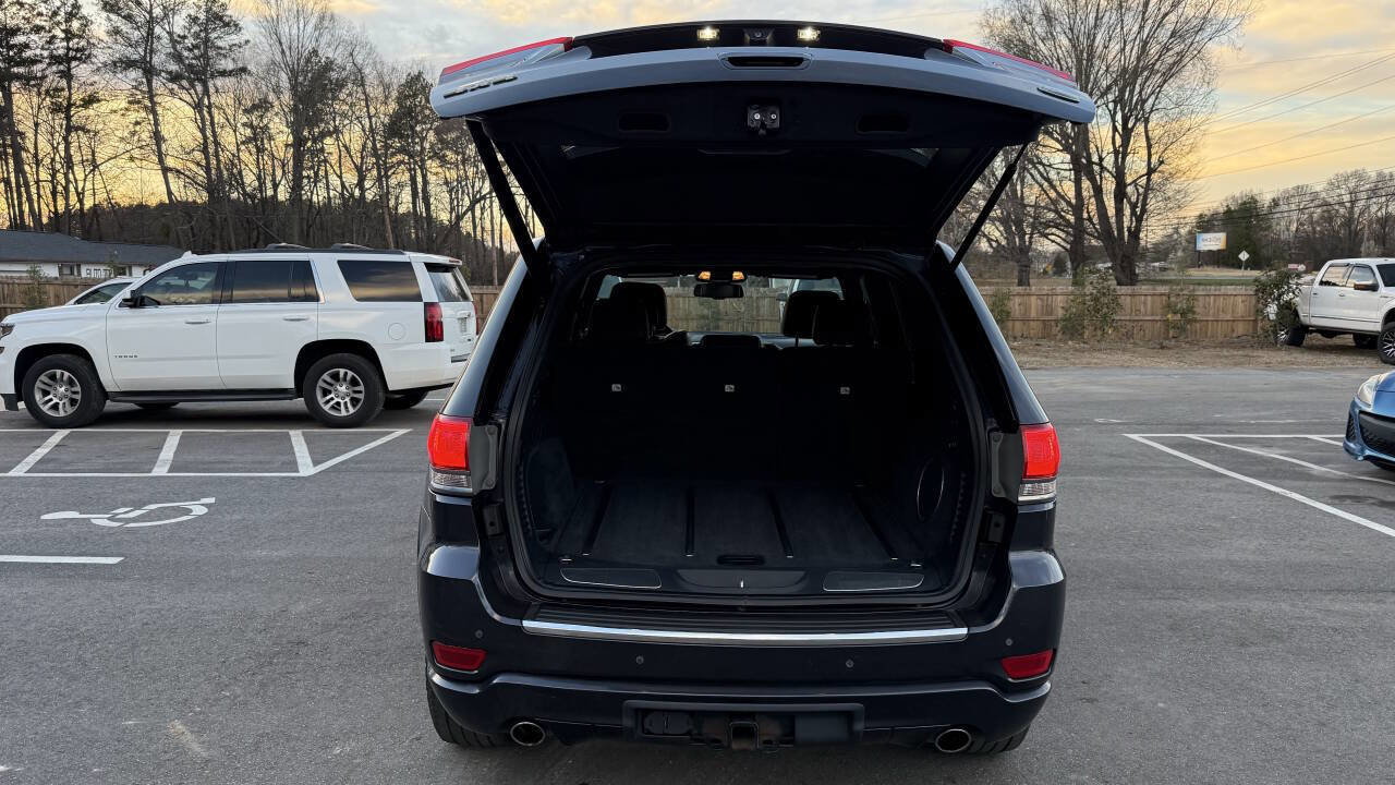 Used 2015 Jeep Grand Cherokee Overland AWD/4WD image 14