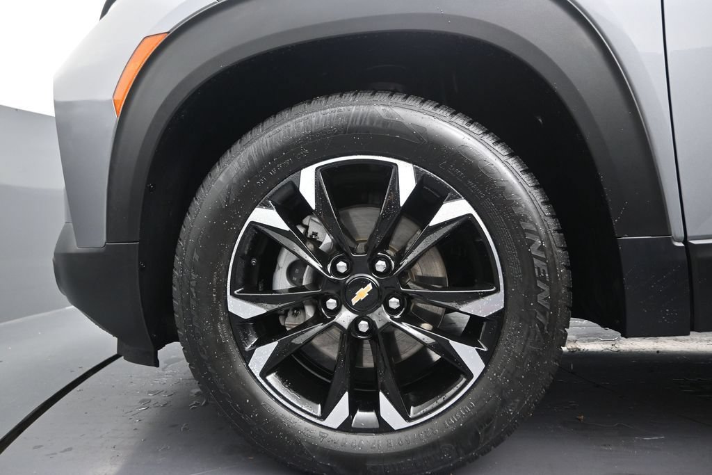 Used 2023 Chevrolet TrailBlazer LT FWD image 10