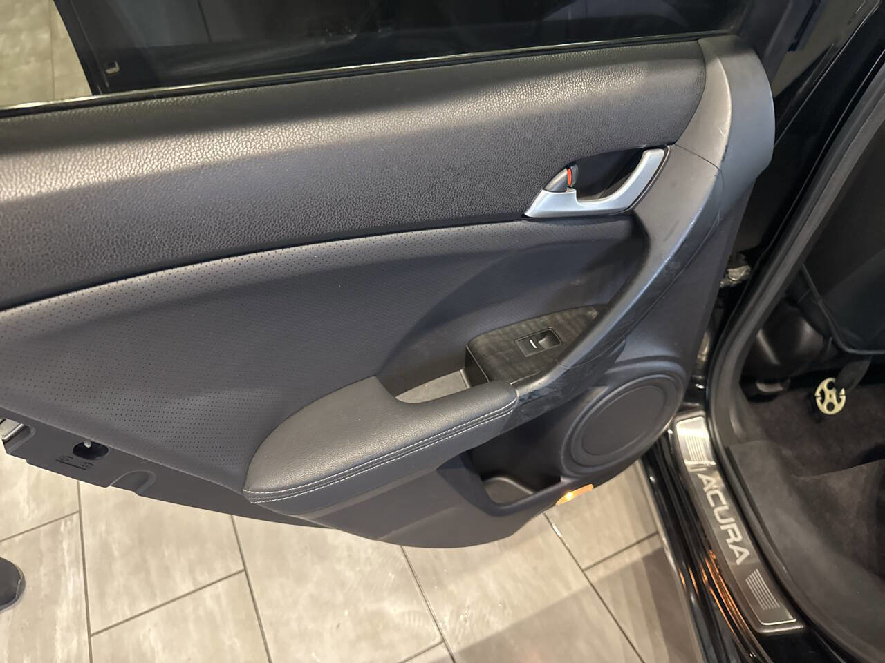 Used 2013 Acura TSX Sedan image 22