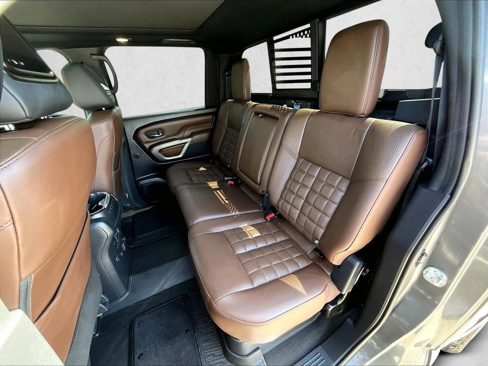 Used 2023 Nissan Titan Platinum Reserve w/ Moonroof Package RWD image 25