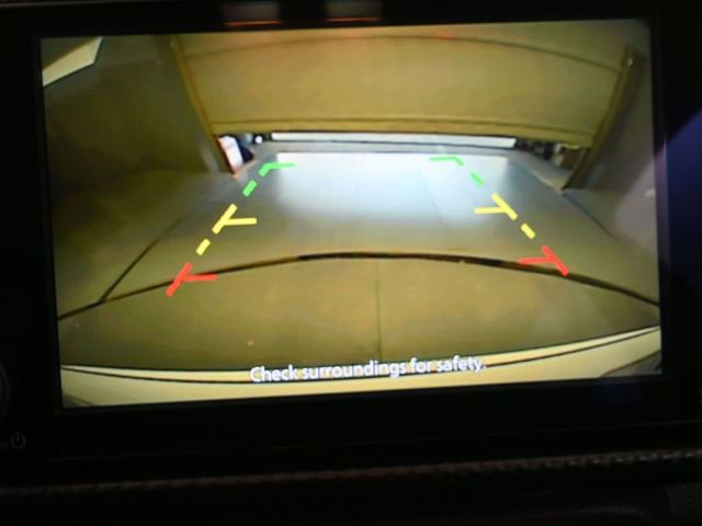 Used 2023 Nissan Kicks SV image 3