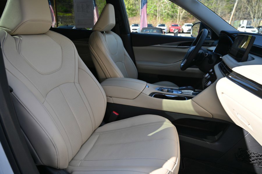 Used 2023 INFINITI QX60 Luxe w/ Cargo Package AWD/4WD image 24