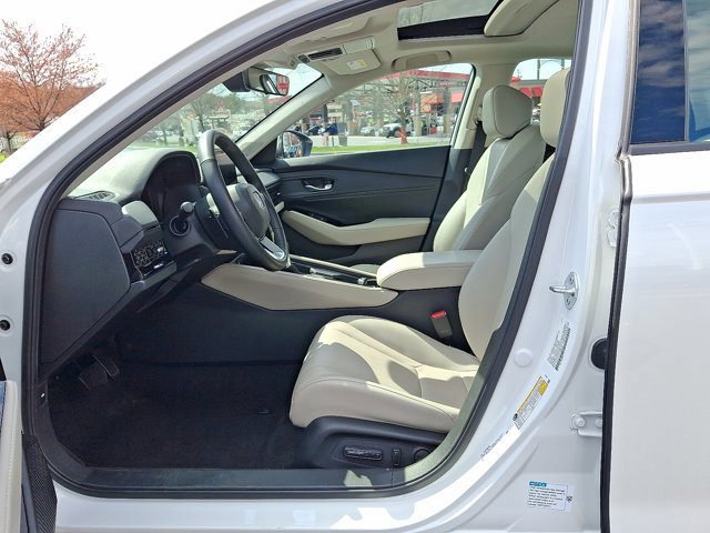 Used 2024 Honda Accord Touring image 13