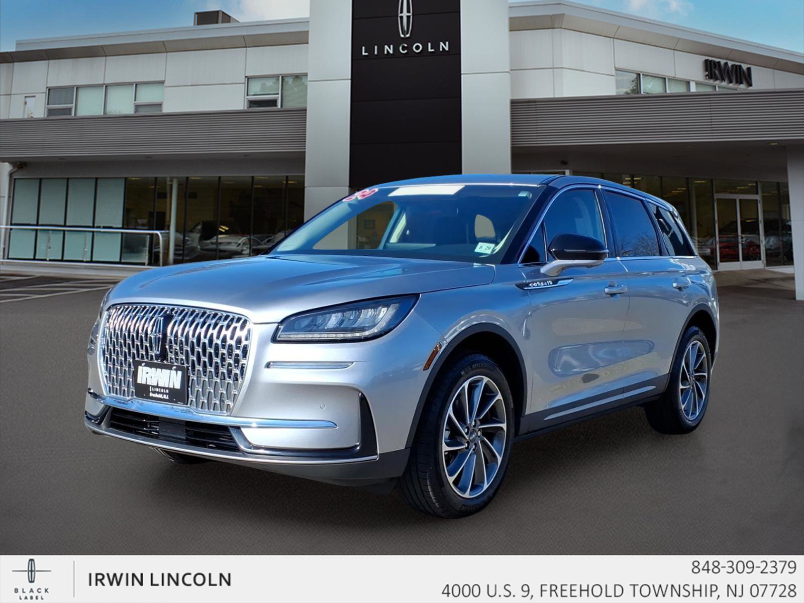 Used 2024 Lincoln Corsair AWD w/ Equipment Group 101A image 4