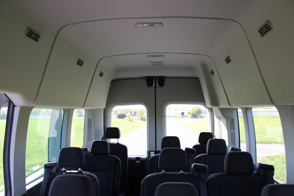 Used 2022 Ford Transit 350 XLT image 26