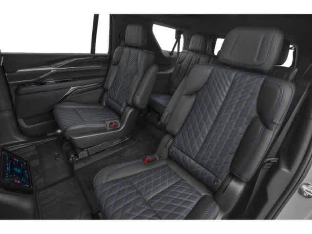 Used 2026 Cadillac Escalade IQL Luxury AWD/4WD image 15