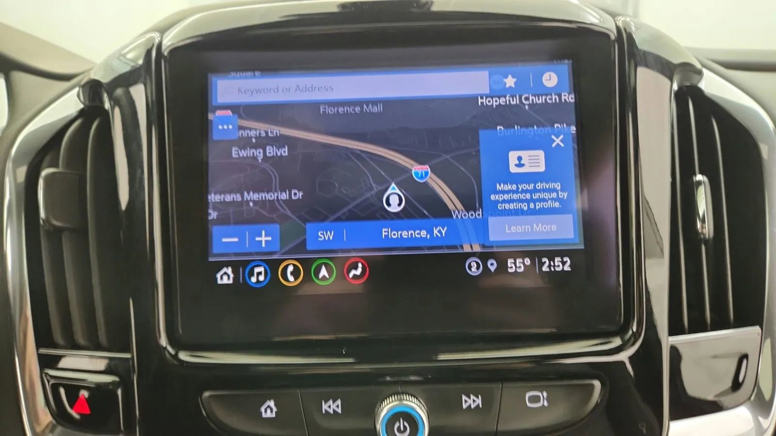 Used 2023 Chevrolet Traverse LT w/ LT Premium Package image 28