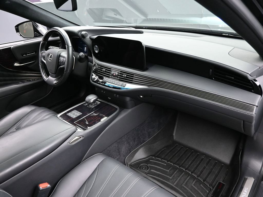 Used 2023 Lexus LS 500 AWD image 29