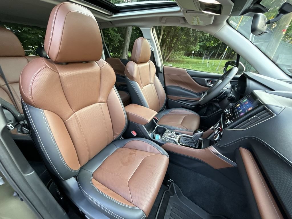 Certified 2023 Subaru Forester Touring AWD/4WD image 25