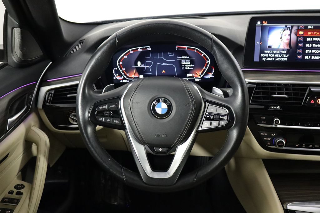Used 2023 BMW 530i xDrive w/ Premium Package AWD/4WD image 7