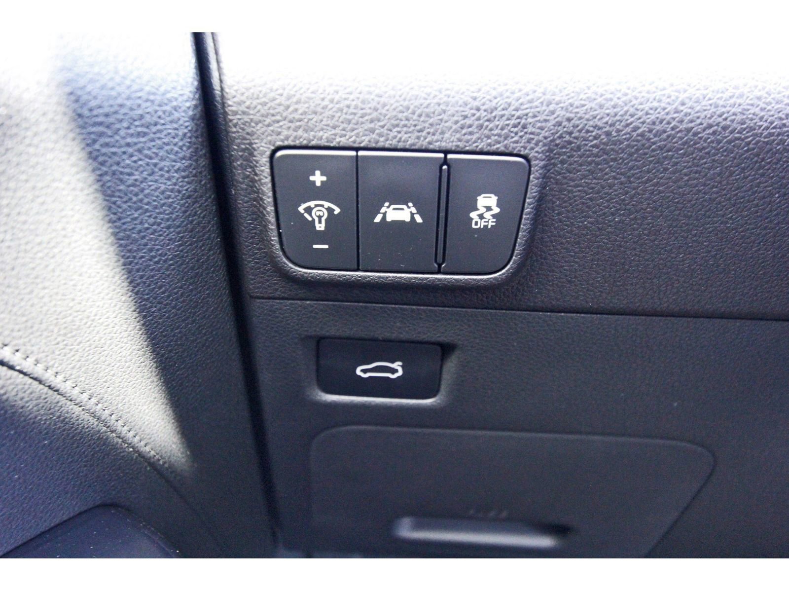 Used 2024 Kia K5 GT-Line w/ GT-Line Premium Package image 22